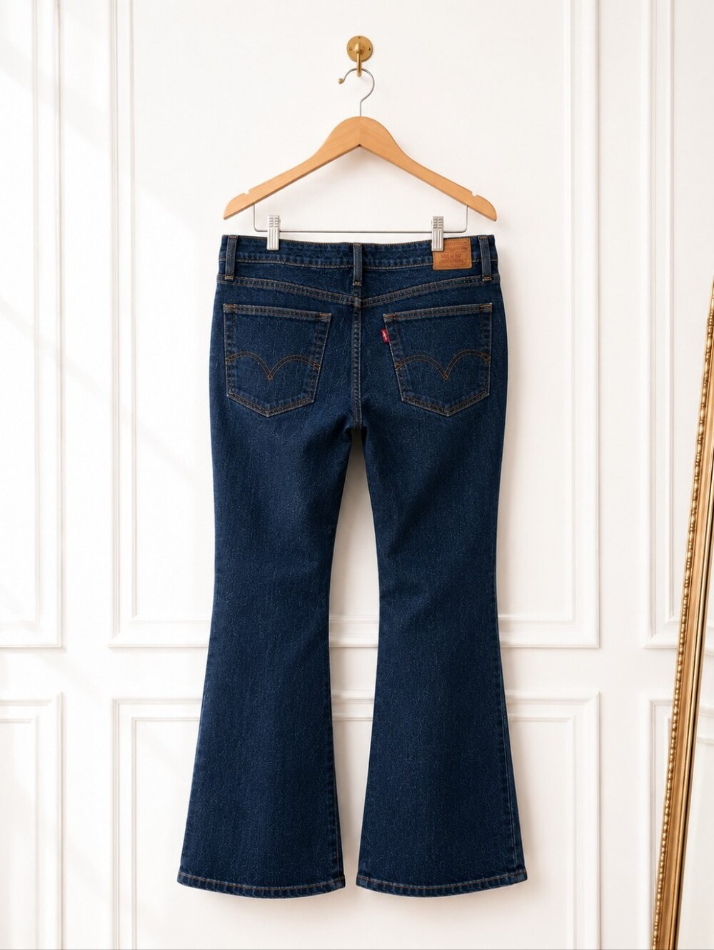 Levi's Vintage Flare 572 Jeans | Size 14 |Dark Wash |  Autumn Romance Collection - Picture 7 of 9